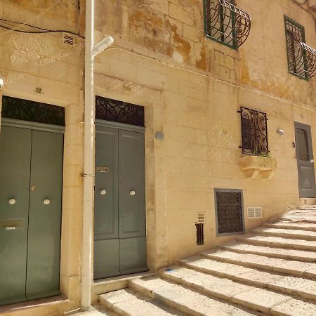 Coast 52 Savynomad Harbour Residences Wow Views Valletta Exterior photo